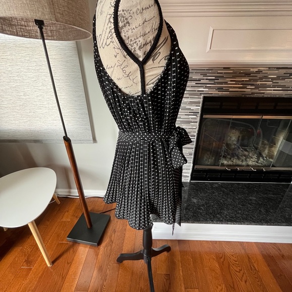 Black and white polka dot tank top - Picture 2 of 4